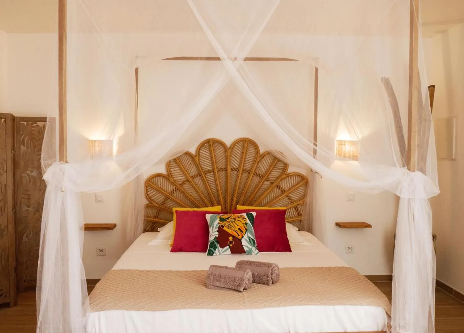 Coco Soley Otel Le Diamant